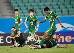 爱游戏-包含国安惜败鲁能，争冠险情令人揪心的词条